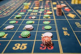 kakap69 login Game Demo live-dealer table interface with blackjack and roulette options